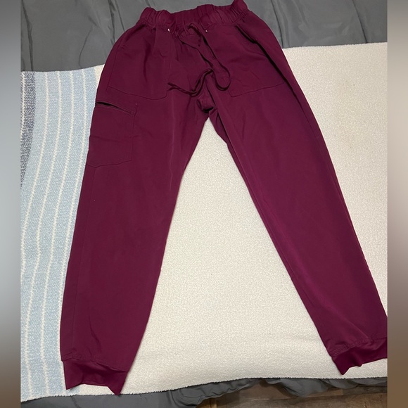 Burgundy joggers by SrubStar. Size M - Picture 1 of 1